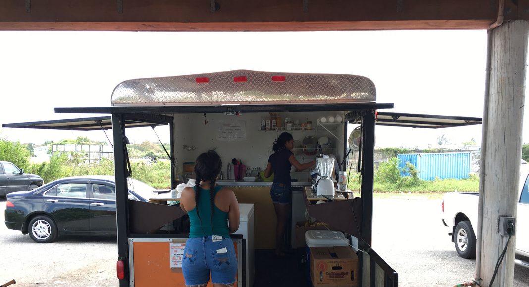 Island Produce Smoothie and Juice Stand